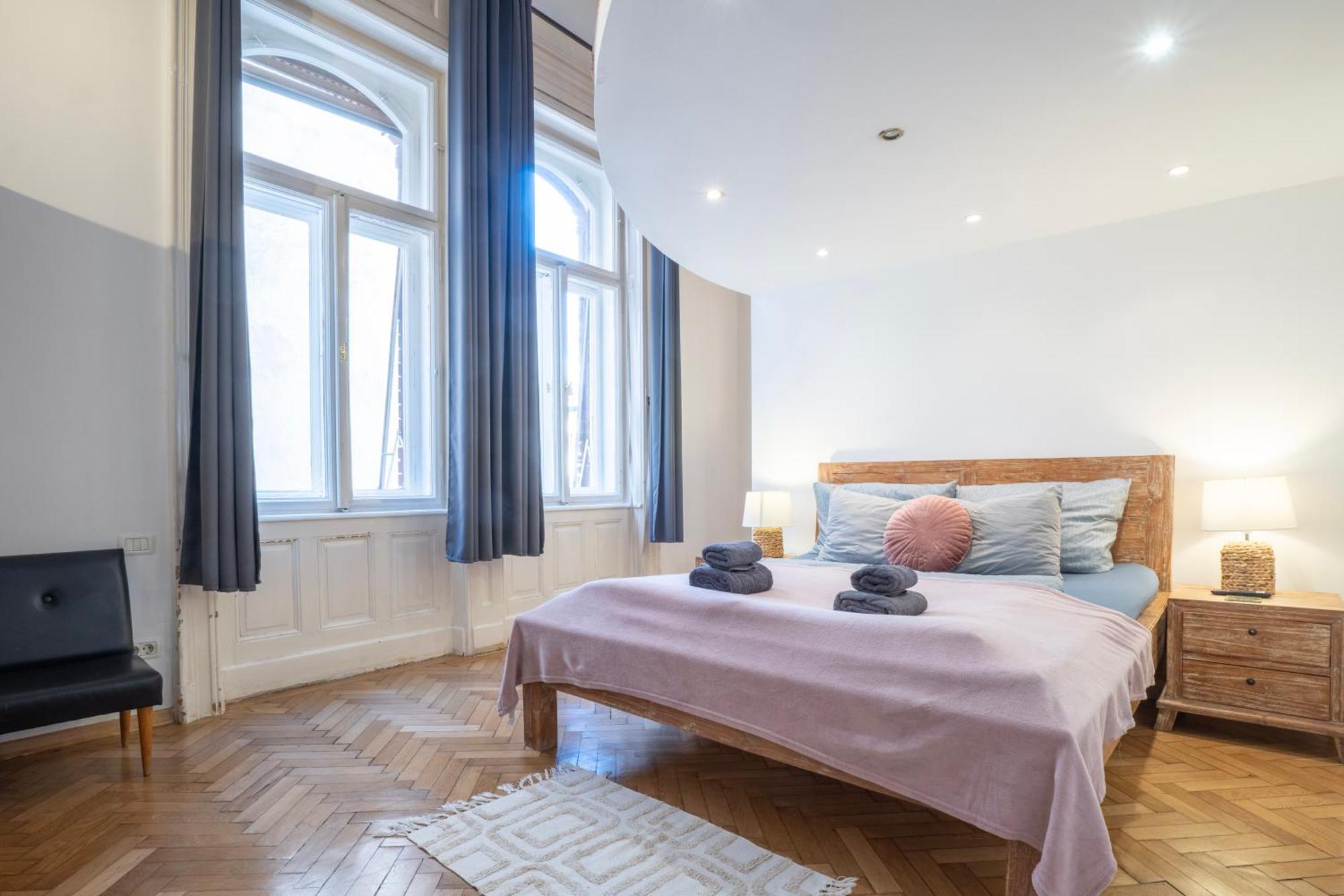 Cedar Inn Budapest - Palace District Luaran gambar