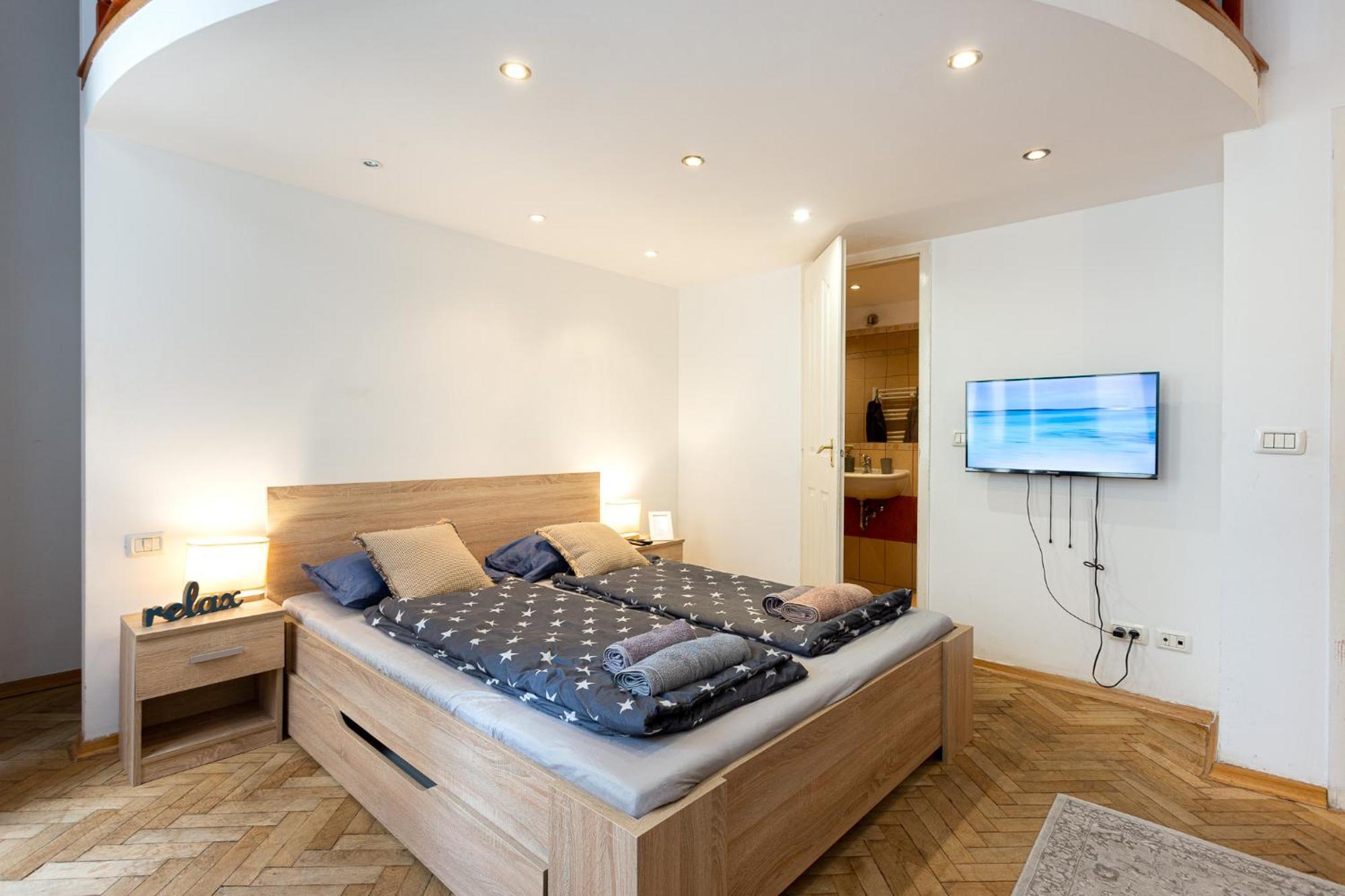 Cedar Inn Budapest - Palace District Luaran gambar